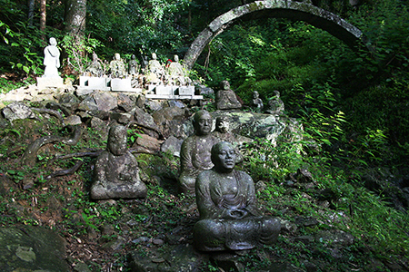 石橋周辺
